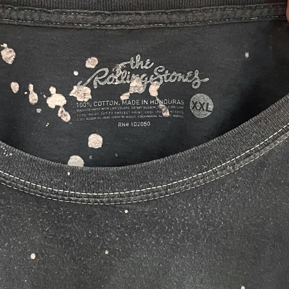 The Rolling Stones Band Cut Off Shirt - Picture 4 of 4